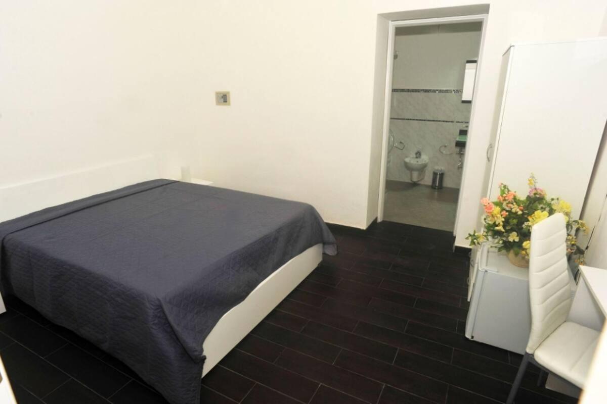 Mini Hotel Peperoncino Palace Gallipoli Bagian luar foto